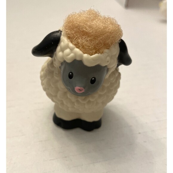 Fisher Price Little People Touch & Feel Fuzzy Hair Farm Animal Sheep Cow Figures - Picture 6 of 9